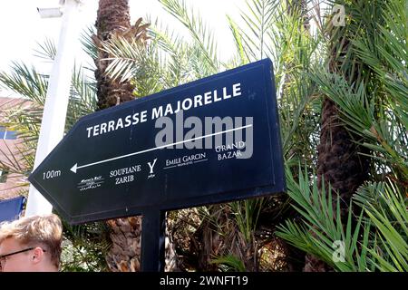 Marrakech, Maroc - 27 mai 2019 - plaque indicative de terrasse Majorelle sur Marrakech , Maroc Banque D'Images