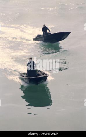 Première Guerre du Golfe : 20 mars 1991 les bateaux Raider rigides de la Royal Navy (RRC) utilisés pour déployer et récupérer des plongeurs lors des opérations de déminage dans le golfe Persique. Banque D'Images