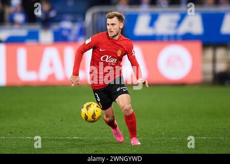 Antonio Latorre 'Lato' du RCD Mallorca avec le ballon lors du match LaLiga EA Sports entre Deportivo Alaves et le RCD Mallorca à Mendizorrotza Stad Banque D'Images