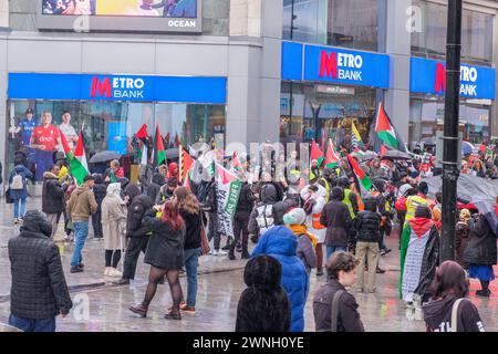 marche pro Palestine, Birmingham, 02/03/24 Banque D'Images