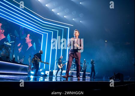 Manchester, Royaume-Uni. 2 mars 2024. Rick Astley se produit à l'AO Arena de Manchester dans son émission « Are we There yet? » tournée de l'album. 2024-03-02 . Crédit : Gary Mather/Alamy Live News Banque D'Images