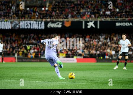 Federico Valverde du Real Madrid en action lors de la Liga EA Sport saison régulière Round 27 le 2 mars 2024 au stade Mestalla (Valence, la Liga Banque D'Images
