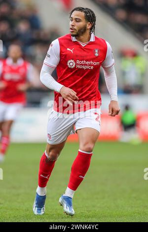 Rotherham, Royaume-Uni. 02 mars 2024. Sam Nombe (29), attaquant de Rotherham United FC contre Sheffield mercredi FC SKY BET EFL Championship à l'Aesseal New York Stadium, Rotherham, Angleterre, Royaume-Uni le 2 mars 2024 Credit : Every second Media/Alamy Live News Banque D'Images