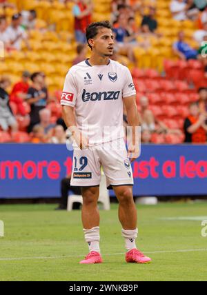 Brisbane, Australie, 3 mars 2024. Daniel Arzani (19 Melbourne) en action lors de l'Isuzu Ute A League match entre Brisbane Roar et Melbourne Victory FC au Suncorp Stadium. Crédit : Matthew Starling / Alamy Live News Banque D'Images