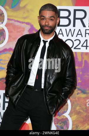 Londres, Royaume-Uni. 02 mars 2024. Kingsley Ben-Adir participe aux Brit Awards 2024 à l'O2 Arena de Londres. Crédit : SOPA images Limited/Alamy Live News Banque D'Images