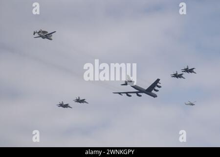 PHILIPPINE SEA (24 février 2024) Une Stratofortress B-52 de l'US Air Force, attachée à la 5th Bomb Wing Banque D'Images