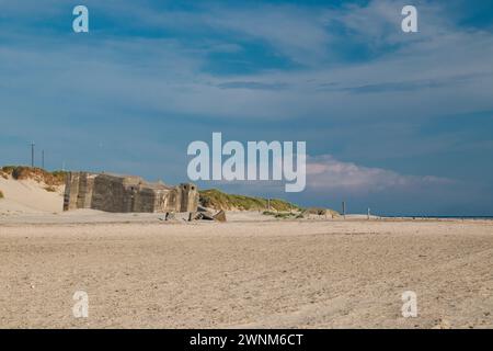 Bunker de la seconde Guerre mondiale sur Blavand Beach, Danemark Banque D'Images
