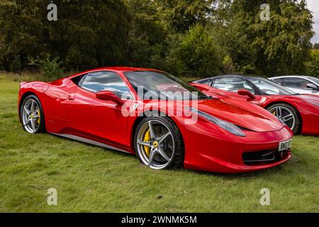 Ferrari 458 Italia 2012, exposée au salon privé concours d’Elégance qui se tient au Palais de Blenheim. Banque D'Images