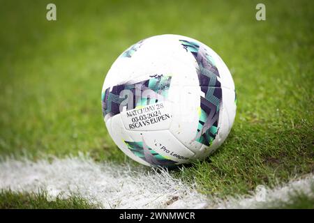 Bruxelles, Belgique. 03 mars 2024. Illustration photo montre et le ballon lors d'un match de football entre le RSC Anderlecht et la KAS Eupen, dimanche 03 mars 2024 à Bruxelles, au jour 28 de la première division 'Jupiler Pro League' 2023-2024 du championnat belge. BELGA PHOTO VIRGINIE LEFOUR crédit : Belga News Agency/Alamy Live News Banque D'Images