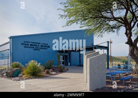 Green Valley, AZ - Oct. 7, 2021 : le Count Ferdinand von Galen Titan missile Museum Education and Research Center est un site de missiles Titan II préservé Banque D'Images