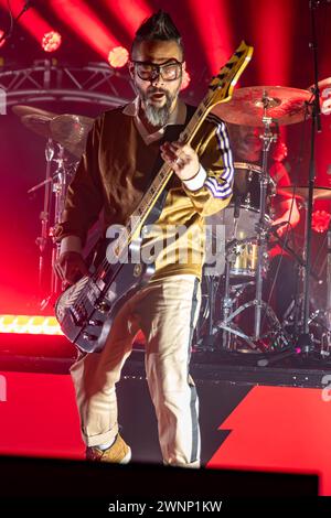 Bexhill , Royaume-Uni. Dimanche 3 mars 2024 Taka Hirose du groupe de rock gallois Feeder se produit au pavillon de la Warr © Jason Richardson / Alamy Live News Banque D'Images