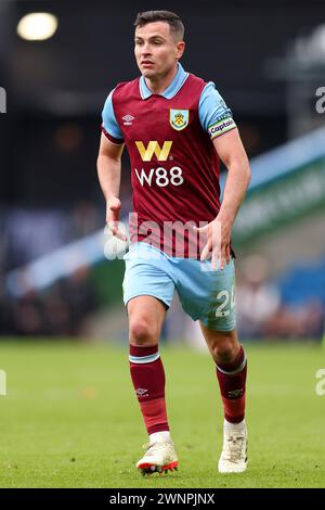 Burnley, Royaume-Uni. 3 mars 2024. Josh Cullen de Burnley lors du match de premier League à Turf Moor, Burnley. Le crédit photo devrait se lire : Gary Oakley/Sportimage crédit : Sportimage Ltd/Alamy Live News Banque D'Images