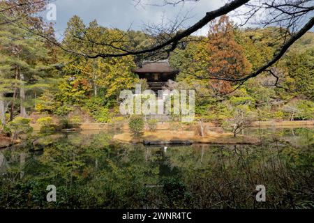 Magnifique temple Enjoji et jardin du paradis sur le sentier historique de Yagyu Kaido, Ninnikusencho, Nara, Japon Banque D'Images