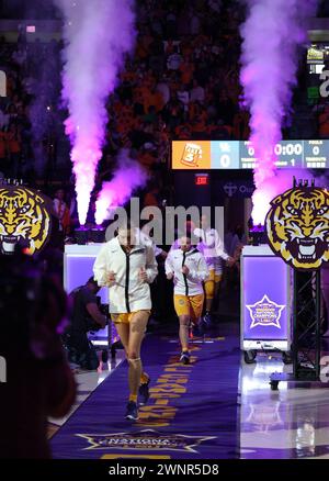 Baton Rouge, États-Unis. 03 mars 2024. Les Lady Tigers de la LSU font leur chemin sur le terrain lors d'un match de basket-ball universitaire féminin de la Southeastern Conference au Pete Maravich Assembly Center à Baton Rouge, en Louisiane, le dimanche 3 mars 2023. (Photo de Peter G. Forest/Sipa USA) crédit : Sipa USA/Alamy Live News Banque D'Images