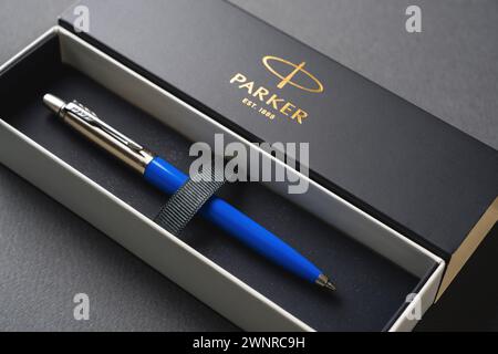 Antalya, Turquie - 3 mars 2024 : Parker Jotter stylo à bille original Banque D'Images