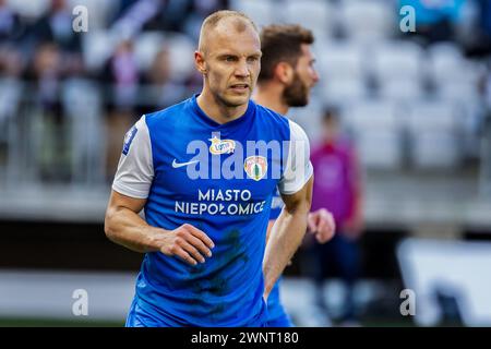 Lodz, Pologne. 03 mars 2024. Kamil Zapolnik de Puszcza vu lors du match de la Ligue polonaise PKO Ekstraklasa entre LKS Lodz et Puszcza Niepolomice au stade municipal de Wladyslaw Krol. Score final : LKS Lodz vs Puszcza Niepolomice 3:2. (Photo de Mikolaj Barbanell/SOPA images/Sipa USA) crédit : Sipa USA/Alamy Live News Banque D'Images