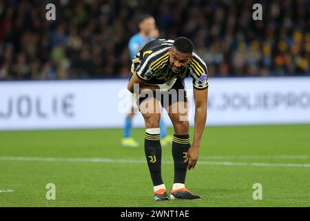 Naples, Italie. 03 mars 2024. Gleison Bremer de la Juventus FC semble abattue lors du match de Serie A entre la SSC Napoli et la Juventus FC au Stadio Maradona le 03 mars 2024 à Naples, Italie . Crédit : Marco Canoniero/Alamy Live News Banque D'Images