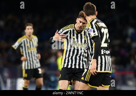 Naples, Italie. 03 mars 2024. Dusan Vlahovic de la Juventus FC fait des gestes pendant le match de Serie A entre la SSC Napoli et la Juventus FC au Stadio Maradona le 03 mars 2024 à Naples, Italie . Crédit : Marco Canoniero/Alamy Live News Banque D'Images