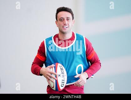 Alex Mitchell de l'Angleterre lors d'une séance d'entraînement au Pennyhill Park, Bagshot. Date de la photo : lundi 4 mars 2024. Banque D'Images