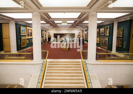 Vue générale de la collection de peinture / peintures à l'intérieur et l'intérieur de la galerie à Guildhall Art Gallery. Guildhall Yard. Ville de Londres. ROYAUME-UNI. (137) Banque D'Images