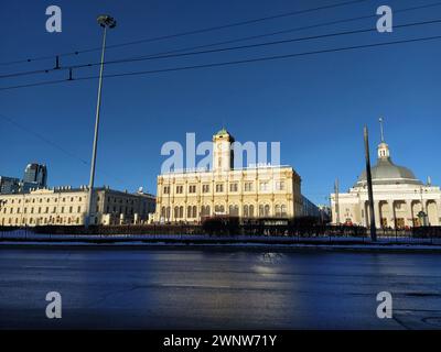 Moscou, Russie, 3 janvier 2023. Gare de Leningradsky en hiver. La zone de trois stations. Le terminal de passagers du Moscou-Passenger Banque D'Images