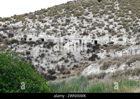 Yesares de Hellin-Las Minas (microréserve). Maisons de grottes de vieux mineurs. Albacete, Castille-la Manche, Espagne. Banque D'Images