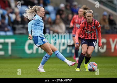 Manchester City Women v Everton Women. La Super League féminine. 2 mars 2024 joie Stadium Manchester MANCHESTER ANGLETERRE -2 mars : Alex Greenwood de Manchester City lors du match de Super League féminin entre Manchester City et Everton au joie Stadium le 2 mars 2024 à Manchester Angleterre. Banque D'Images