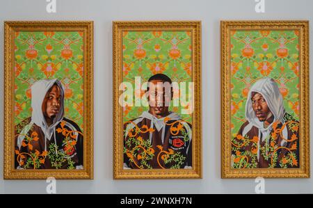 Peintures de l'artiste Kehinde Wiley au musée Rubell des arts contemporains à Miami, Floride. Trio de Charles. Banque D'Images