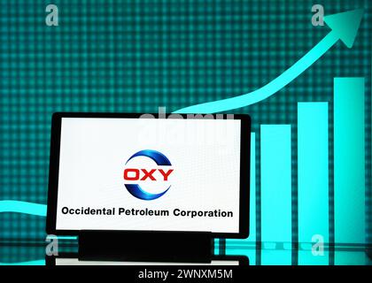 Allemagne - 4 mars 2024 : dans cette illustration photo, le logo Occidental Petroleum Corporation est affiché sur une tablette Banque D'Images