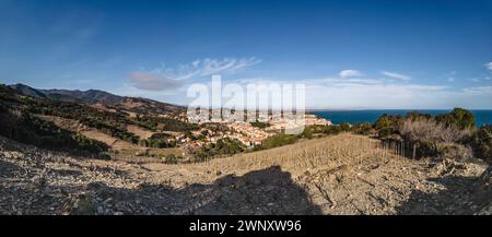 Vue panoramique de la ville depuis la montée au fort Saint Elme Banque D'Images