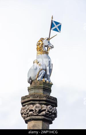 Mercat Cross surmonté d'une licorne, Royal Mile, Édimbourg Banque D'Images