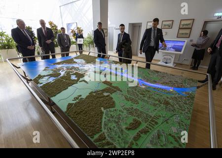 Riga, Lettonie. 05 mars 2024. L'illustration montre une réunion à l'Autorité du port franc de Riga, lors d'une mission diplomatique du gouvernement flamand en Pologne et en Lettonie, mardi 05 mars 2024. BELGA PHOTO NICOLAS MAETERLINCK crédit : Belga News Agency/Alamy Live News Banque D'Images