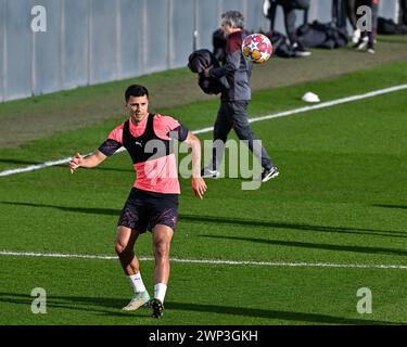 Rodri de Manchester City, lors de la session de formation ouverte de Manchester City au campus Etihad, Manchester, Royaume-Uni. 5 mars 2024. (Photo de Cody Froggatt/News images) à Manchester, Royaume-Uni, le 05/03/2024. (Photo de Cody Froggatt/News images/Sipa USA) crédit : Sipa USA/Alamy Live News Banque D'Images