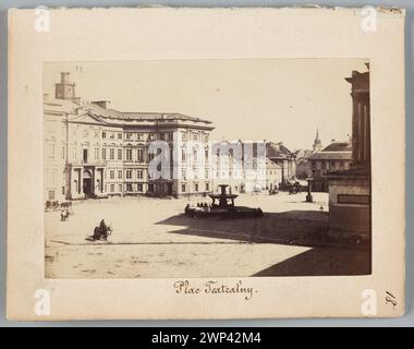 Varsovie. 'Teatralny Square' (vue de la mairie et Pa ACU Blanka depuis ul. Wierzbowa vers Plac Zamkowy) ; Beyer, Karol (1818-1877) ; 1861-1863 (1861-00-00-1863-00-00) ; Palais Blanka (Varsovie), Palais Jabłonowski (Varsovie), Hôtel de ville (Varsovie - 1818-1944), Senatorska (Varsovie - rue), Théâtre Wielki (Varsovie), Varsovie (Voïvodie Masovie), Dar (provenance), fontaines, lanternes de rue, Plac Teatralny (Varsovie), pompiers Banque D'Images