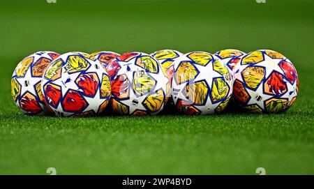 Munich, Allemagne. 05 mars 2024. Football : Ligue des champions, FC Bayern Munich - Lazio Roma, éliminatoires, 16e manche, Allianz Arena. Vue des balles de match. Crédit : Tom Weller/dpa/Alamy Live News Banque D'Images