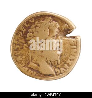 Ce sesterce a été frappé pendant le bref règne de l'empereur Pertinax en 193 après JC. L'avers montre un buste lauréat de Pertinax, tandis que le revers représente Providentia debout. Il est composé de bronze et faisait partie de la monnaie impériale romaine. Banque D'Images