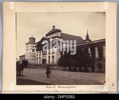 Varsovie. Bernardine (vue de l'église d'Anna dans la banlieue de Cracovie et du monastère depuis les façades selon le plan de l'architecte Christian Piotr Aigner) ; Beyer, Karol (1818-1877) ; 1861-1863 (1861-00-00-1863-00-00) ; Krakowskie Przedmieście (Varsovie - rue), Méyet, Léopold (1850-1912) - collection, don (provenance), églises Bernardine, église de Anna (Varsovie - Śródmieście) Banque D'Images