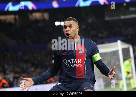 Saint Sébastien, France. 05 mars 2024. © PHOTOPQR/LE PARISIEN/LE PARISIEN/ARNAUD JOURNOIS ; SAINT SÉBASTIEN ; 05/03/2024 ; FOOTBALL, 05/03/2024/LIGUE DES CHAMPIONS UEFA, 8E DE FINALE RETOUR, SAINT SABASTIEN ( ESPAGNE ), STADE ANOETA REALE ARENA/REAL SOCIEDAD - PARIS SG/PHOTO LE PARISIEN/BUT DE KYLIAN MBAPPÉ ARNAUD JOURNOIS -- 03/05/2024 Saint-Sébastien, Espagne UEFA Champions League Real Sociedad VS Paris SG crédit : MAXPPP/Alamy Live News Banque D'Images