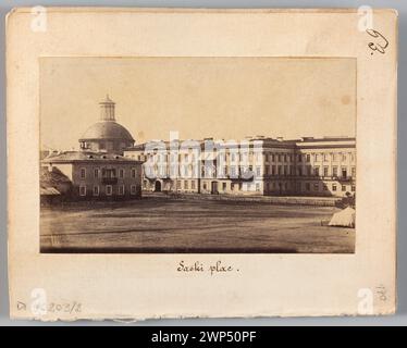 Varsovie. 'Saski Plac' (vue de l'hôtel européen vers l'église évangélique-Augsbourg. Dans le centre de la maison d'habitation Ludwik Malhomme à la rue Królewska selon le projet d'Alfons Kropiwnicki) ; Beyer, Karol (1818-1877) ; 1861-1863 (1861-00-00-1863-00-00) ; Kropiwnicki, Alfons (1803-1881), Méyet, Léopold (1850-1912) - collection, Palais Saski (Varsovie), Varsovie (Voïvodie Masovian), Dar (Protency), Kamienica Malhomme Ludwika (Varsovie - ul. Królewska), Kamienice , l'église des membres Trinité (Varsovie - évangélique -Augsbourg), place Saski (Varsovie), armée russe Banque D'Images