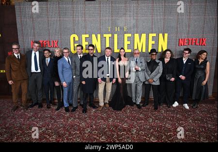 Londres, Royaume-Uni. 5 mars 2024. Michael vu, Joely Richardson, Max Beesley, Daniel ings, Theo James, Guy Ritchie, Kaya Scodelario, Ray Winstone et Giancarlo Esposito arrivant à la Gentlemen UK Series Global Premiere, Theatre Royal Drury Lane. Crédit : Doug Peters/EMPICS/Alamy Live News Banque D'Images