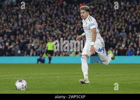 Leeds, Royaume-Uni. 05 mars 2024. Mateo Joseph de Leeds Uni sur le ballon lors du match du Sky Bet Championship Leeds United vs Stoke City à Elland Road, Leeds, Royaume-Uni, le 5 mars 2024 (photo par James Heaton/News images) à Leeds, Royaume-Uni le 5/03/2024. (Photo de James Heaton/News images/SIPA USA) crédit : SIPA USA/Alamy Live News Banque D'Images