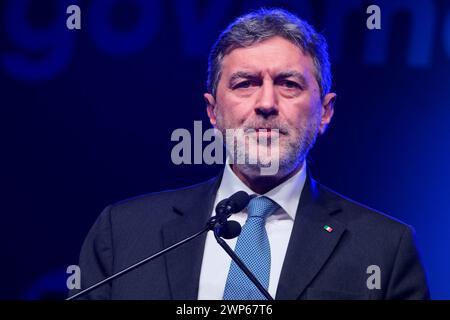 Pescara, Italie. 05 mars 2024. Marco Marsilio, président des Abruzzes lors d'un rassemblement pour les élections régionales à Pescara. Crédit : SOPA images Limited/Alamy Live News Banque D'Images