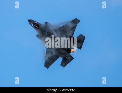 Capitaine de l’US Air Force Melanie « MACH » Kluesner, équipe de démonstration du F-35A Lightning II Banque D'Images