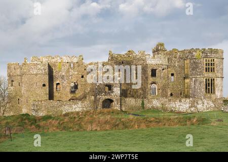 Royaume-Uni, pays de Galles, château de Carew. Banque D'Images