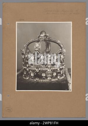 La couronne du Roi août III des collections du Musée national de Varsovie - vue générale ; 1925 (pas après 10.11.1925) (1925-00-00-1926-00-00); Banque D'Images