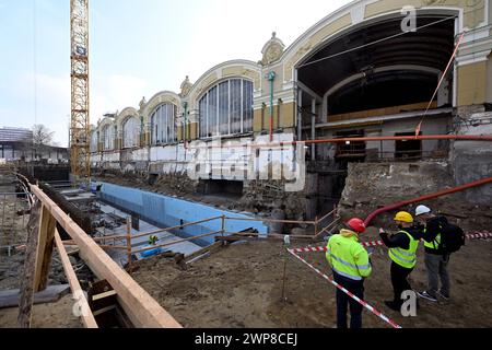 Prague, République tchèque. 06 mars 2024. Visite du site à l'occasion du deuxième anniversaire du début de la reconstruction du Palais industriel sur le parc des expositions de Prague, le 6 mars 2024. Crédit : Katerina Sulova/CTK photo/Alamy Live News Banque D'Images