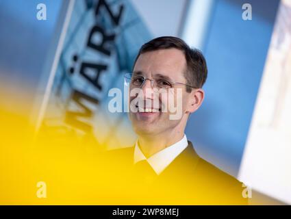 Bonn, Allemagne. 06 mars 2024. Tobias Meyer, PDG du groupe DHL, intervient lors de la conférence de presse annuelle du groupe DHL avec Deutsche Post. Crédit : Thomas Banneyer/dpa/Alamy Live News Banque D'Images