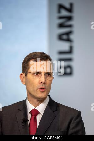 Bonn, Allemagne. 06 mars 2024. Tobias Meyer, PDG du groupe DHL, intervient lors de la conférence de presse annuelle du groupe DHL avec Deutsche Post. Crédit : Thomas Banneyer/dpa/Alamy Live News Banque D'Images