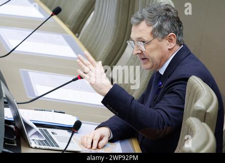 Bruxelles, Belgique. 06 mars 2024. Karl Vanlouwe de N-va photographié lors d'une session plénière du Parlement flamand à Bruxelles, mercredi 06 mars 2024. BELGA PHOTO BENOIT DOPPAGNE crédit : Belga News Agency/Alamy Live News Banque D'Images