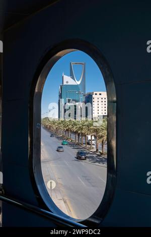 Magnifique emblématique de la Kingdom Tower Riyad Banque D'Images